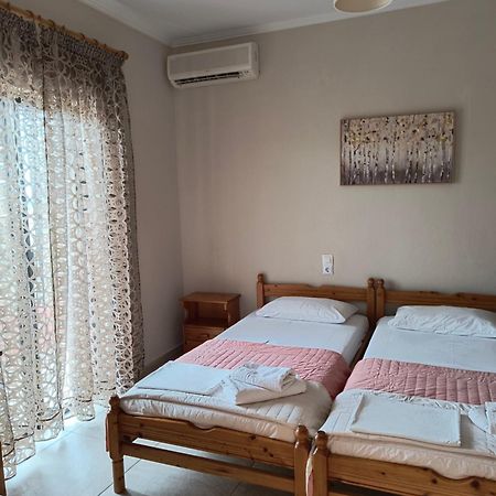 Kostas Christos Rooms Ammoudia Exterior photo